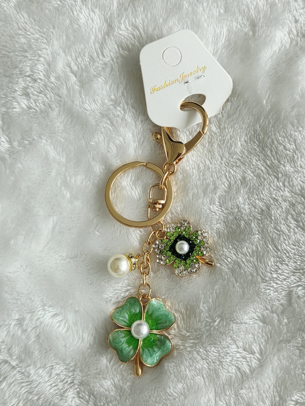 Gold-Tone Green Four-Leaf Clover Keychain with Pearl Charm Gorgeous Bag Vharm